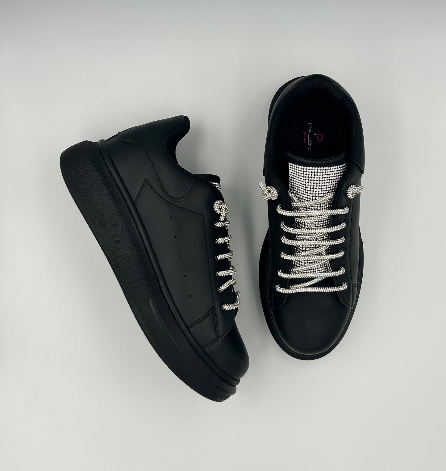 “ELYSIA” LOW-TOP BLACK SNEAKERS WITH GLITTER TONGUE AND LACES