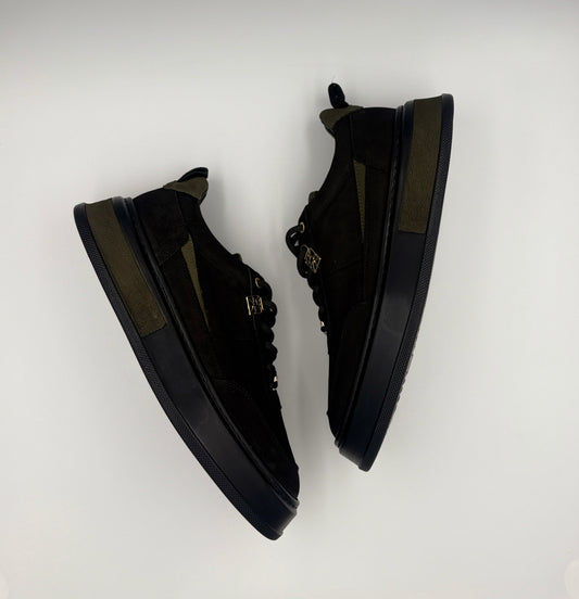 “PRESTIGE” LOW-TOP SNEAKERS IN BLACK AND GREEN SUEDE WITH GOLD DETAILS